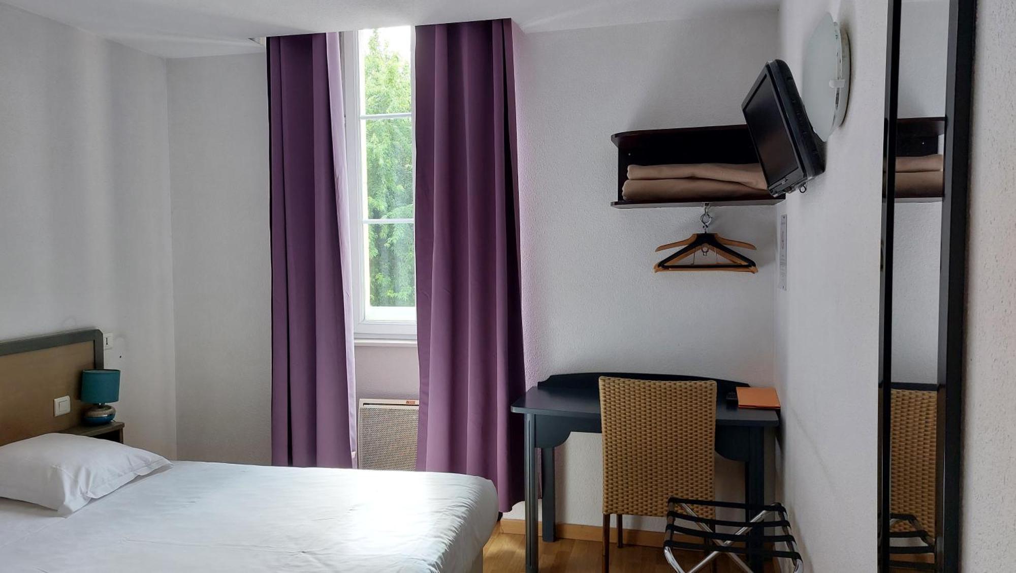 Hotel De France Espalion Kültér fotó